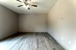 1311 Antoine Dr, Houston, TX 77055 - Photo 15