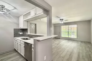 1311 Antoine Dr, Houston, TX 77055 - Photo 1