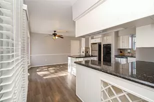 9430 Claridge Dr, Houston, TX 77031 - Photo 15