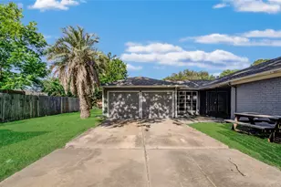 9430 Claridge Dr, Houston, TX 77031 - Photo 5