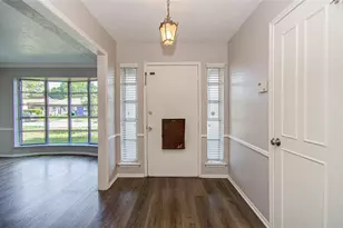 9430 Claridge Dr, Houston, TX 77031 - Photo 7