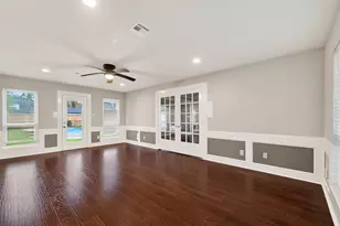 2402 Oak Shores Dr, Houston, TX 77339 - Photo 9