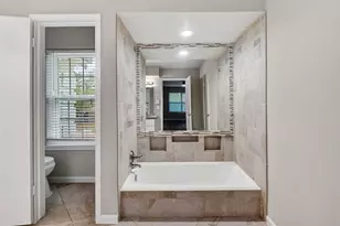 2402 Oak Shores Dr, Houston, TX 77339 - Photo 25