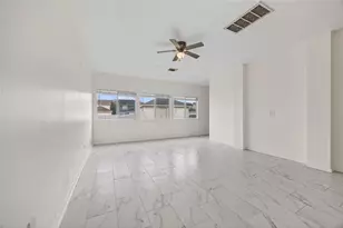 20747 Settlers Lake Cir N, Katy, TX 77449 - Photo 9