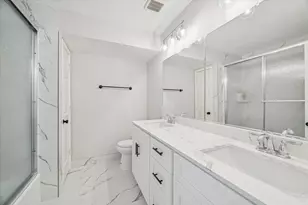11306 Avon Pl, Houston, TX 77066 - Photo 17