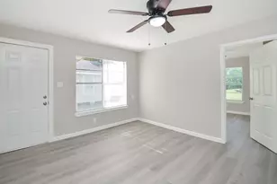6010 Collingsworth, Houston, TX 77026 - Photo 13