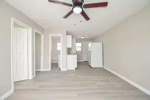 6010 Collingsworth, Houston, TX 77026 - Photo 7