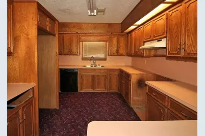 949 Dillon Drive, Silsbee, TX 77656 - Photo 5