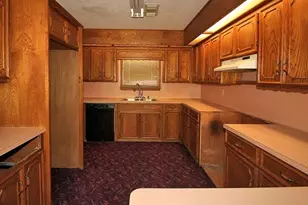 949 Dillon Dr, Silsbee, TX 77656 - Photo 5