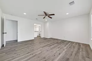 26522 Hillside Dr, Oak Ridge North, TX 77386 - Photo 17