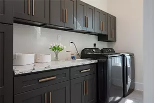 913 Thompson St, Houston, TX 77007 - Photo 23