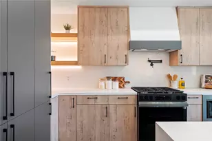 4218 Nichols St, Houston, TX 77020 - Photo 9