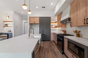4218 Nichols St, Houston, TX 77020 - Photo 5