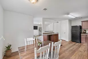 10035 Meadow Mill Forest Ln, Houston, TX 77044 - Photo 11