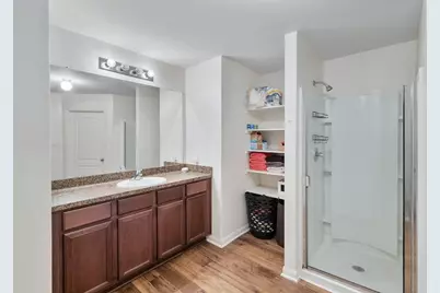 10035 Meadow Mill Forest Lane, Houston, TX 77044 - Photo 17