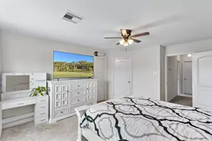 10035 Meadow Mill Forest Ln, Houston, TX 77044 - Photo 15