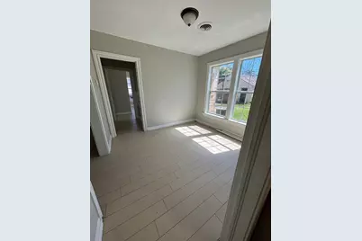 109 Schilling Street, Baytown, TX 77520 - Photo 3