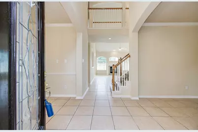 4602 Schiller Park Lane, Sugar Land, TX 77479 - Photo 5
