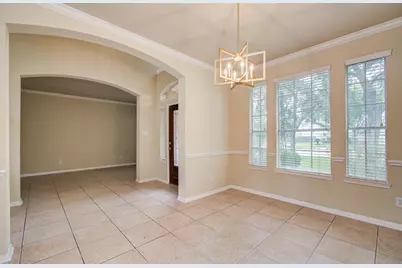 4602 Schiller Park Lane, Sugar Land, TX 77479 - Photo 9
