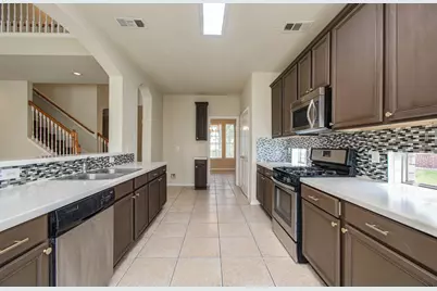 4602 Schiller Park Lane, Sugar Land, TX 77479 - Photo 11