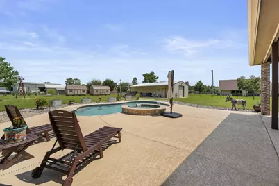 16173 Oaklawn Drive, Splendora, TX 77372 - Photo 37