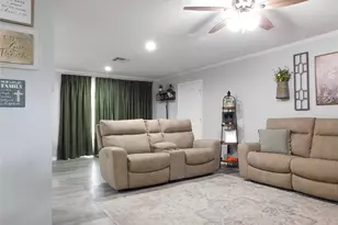 407 Ash St, El Campo, TX 77437 - Photo 7