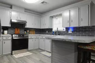 407 Ash St, El Campo, TX 77437 - Photo 21