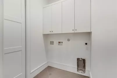 1638 Castle Court, Houston, TX 77006 - Photo 19