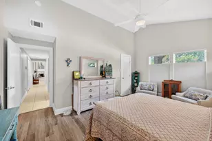 815 Bayou River Dr, Houston, TX 77079 - Photo 23