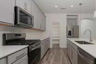 15835 Dove Hollow Drive, Conroe, TX 77302 - Photo 9