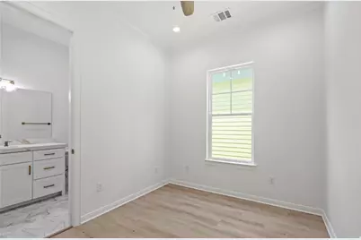 1103 62nd St, Galveston, TX 77551 - Photo 9