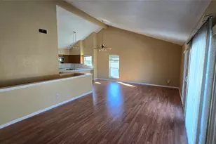 135 April Point Dr N, Conroe, TX 77356 - Photo 17