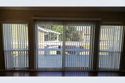 135 April Point Drive N, Conroe, TX 77356 - Photo 25