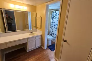 135 April Point Dr N, Conroe, TX 77356 - Photo 15