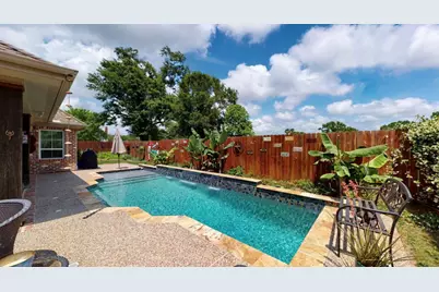 104 Mockingbird Lane, Bridge City, TX 77611 - Photo 3