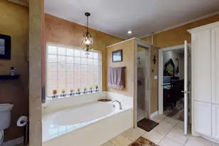 104 Mockingbird Ln, Bridge City, TX 77611 - Photo 17