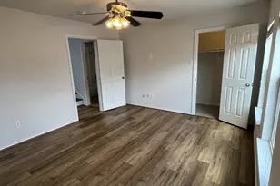 7042 Plum Creek Terrace Ln, Houston, TX 77087 - Photo 13