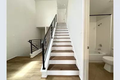 7042 Plum Creek Terrace Lane, Houston, TX 77087 - Photo 15
