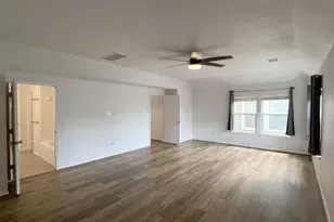 7042 Plum Creek Terrace Ln, Houston, TX 77087 - Photo 17