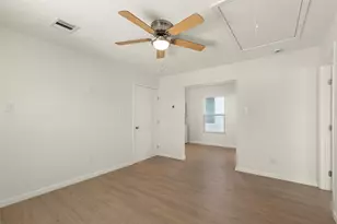 6327 Illinois St, Houston, TX 77021 - Photo 9
