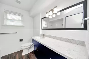 4038 Mischire Dr, Houston, TX 77025 - Photo 23