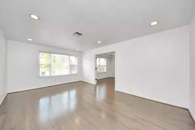 4038 Mischire Drive, Houston, TX 77025 - Photo 7