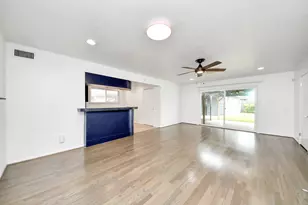 4038 Mischire Dr, Houston, TX 77025 - Photo 11