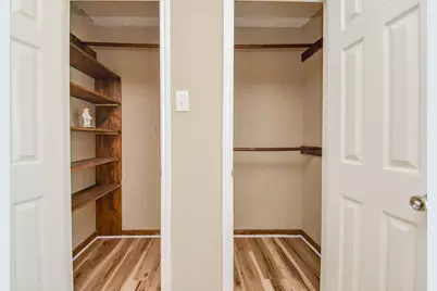 10211 Sugar Branch Drive #422, Houston, TX 77036 - Photo 17