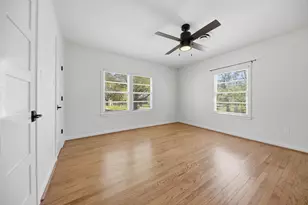 104 E Nichols St, Bellville, TX 77418 - Photo 13