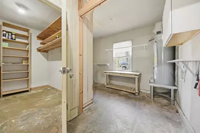 104 E Nichols Street, Bellville, TX 77418 - Photo 23