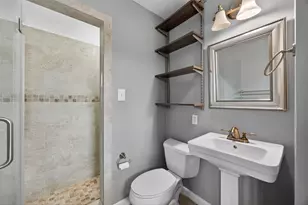 2109 Lander Ln, Houston, TX 77057 - Photo 23