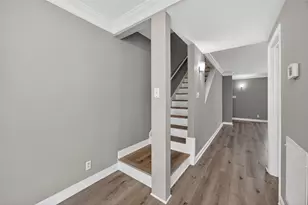 2109 Lander Ln, Houston, TX 77057 - Photo 15