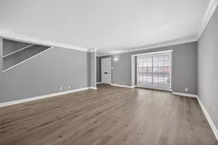 2109 Lander Ln, Houston, TX 77057 - Photo 7