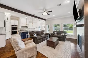 1730 Hollister St, Houston, TX 77055 - Photo 13